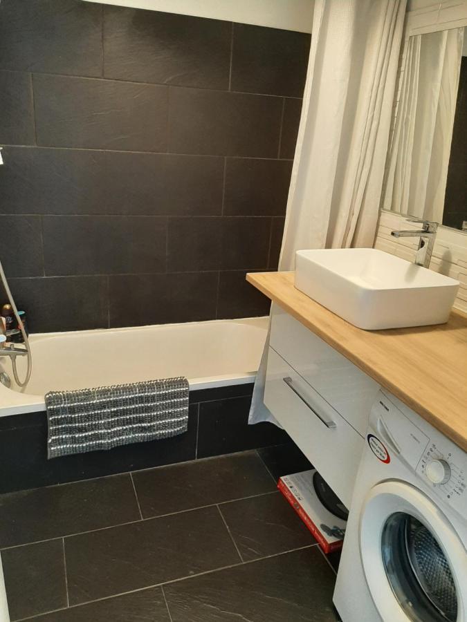 Appartement Cosy De Centre Ville ชารองตอน-เลอ-ปองต์ ภายนอก รูปภาพ
